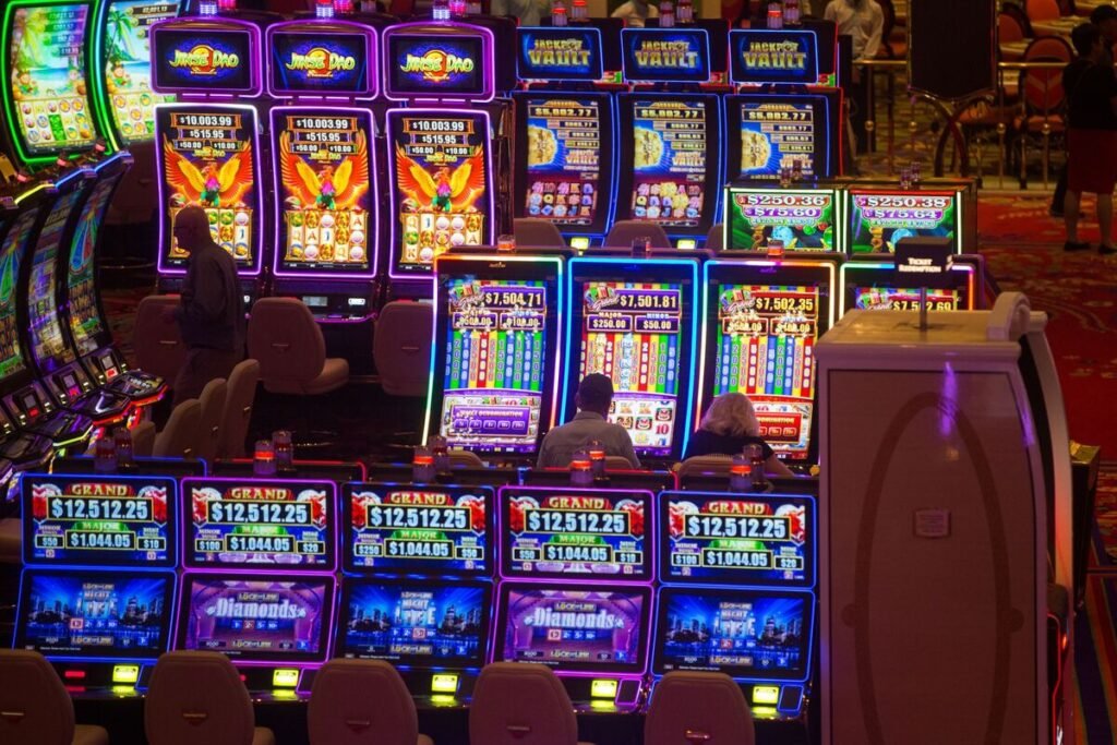 Rasakan Serunya Toto 4D di APEXTOTO, Bandar Toge yang Bisa Dimainkan Hanya dengan Bet 100